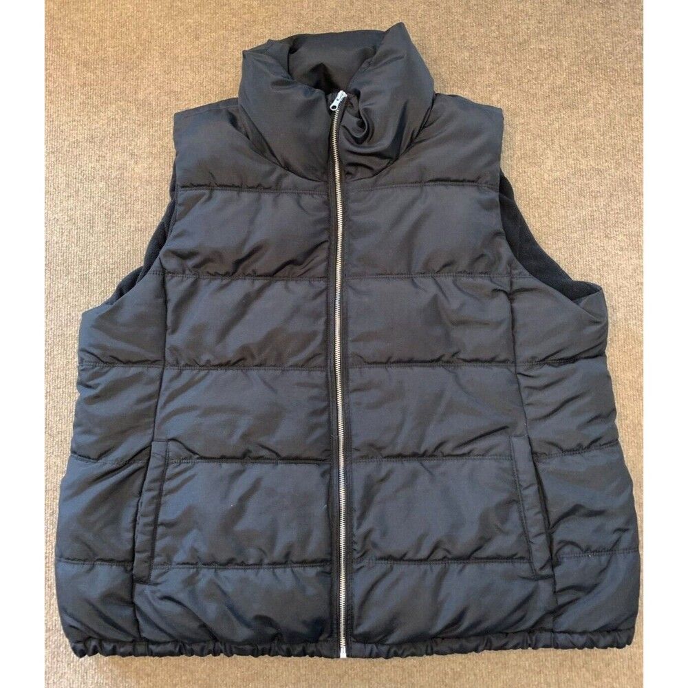 Old Navy Puffer Vest Mens 2XL Quilted Black Lined Full Zip Hiking Camping